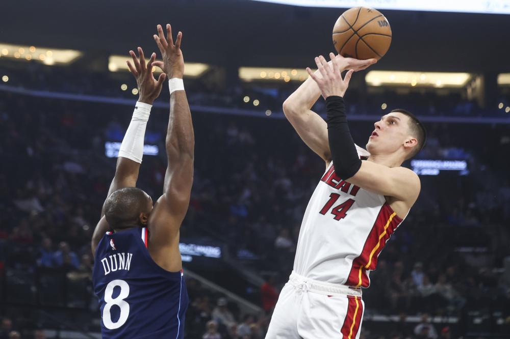 东契奇的持 东契奇的持